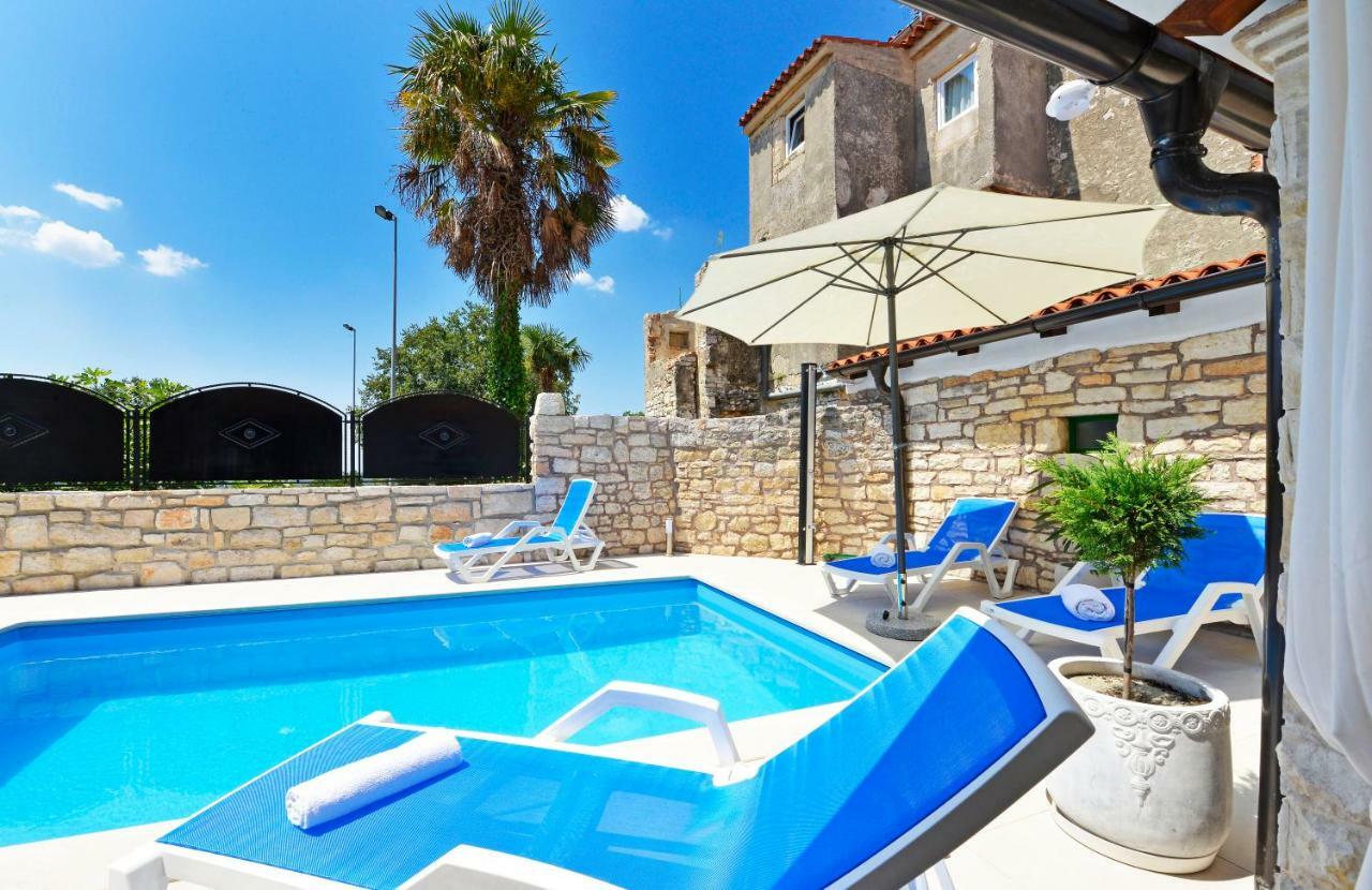 Vila Lory Sveti Lovreč Pazenatički Exteriér fotografie
